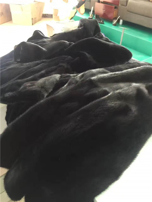干洗店加盟小型干洗店要投资多少钱